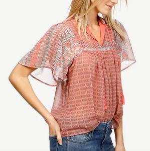 Lucky Brand flutter sleeve peasant top
